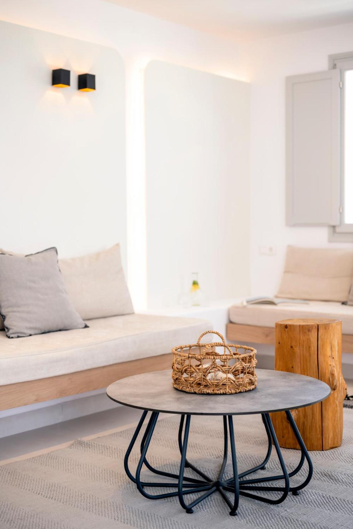 Quartano Suites By Heliessa, Adults Only Νάουσα Εξωτερικό φωτογραφία