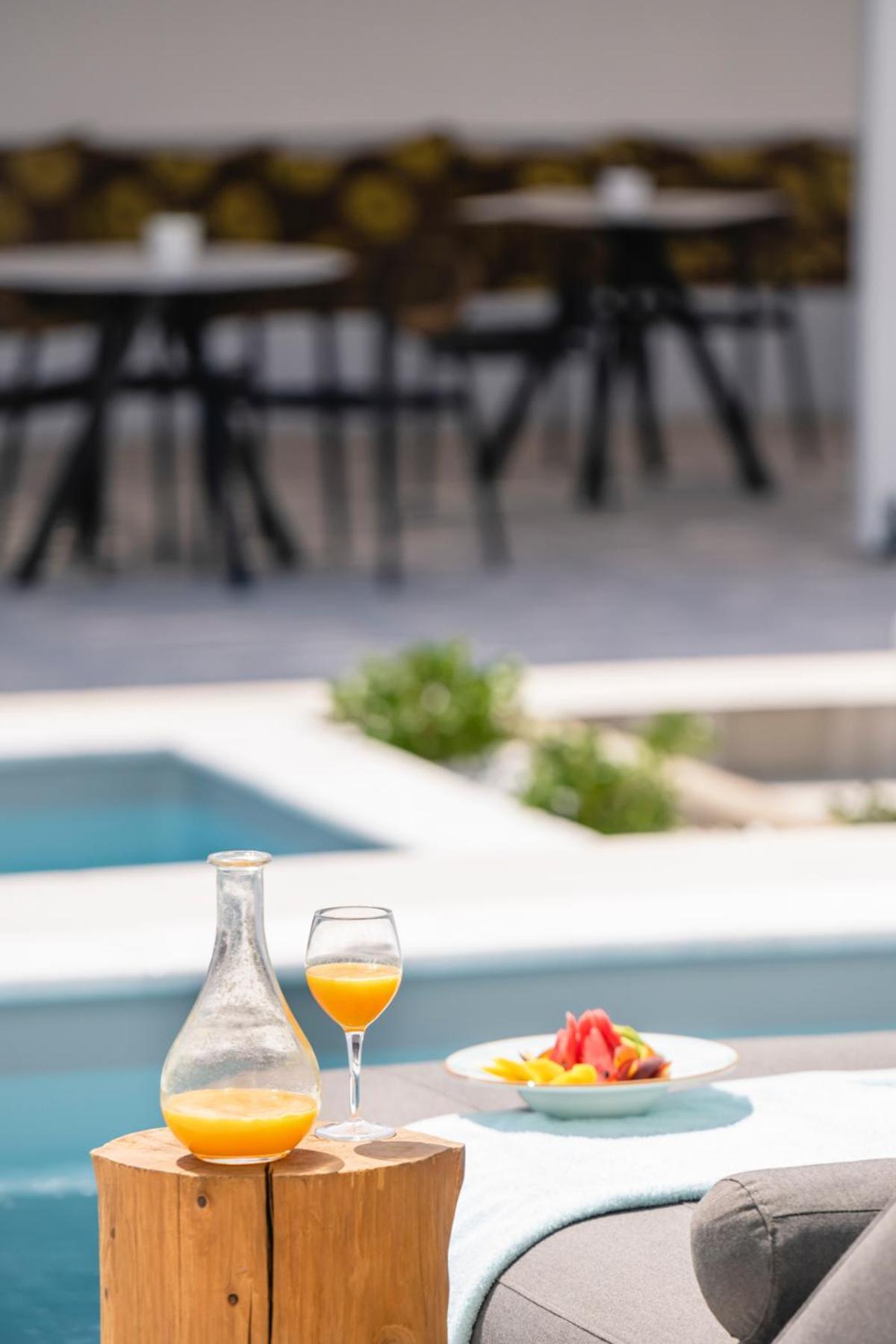 Quartano Suites By Heliessa, Adults Only Νάουσα Εξωτερικό φωτογραφία